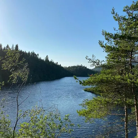 Nyaraló Panoramic With Forest And Mountain Views Sveio